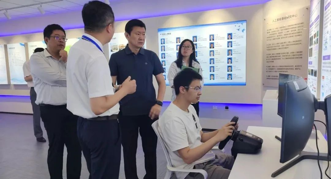 1689838937808965.jpg 1689838937808965.jpg