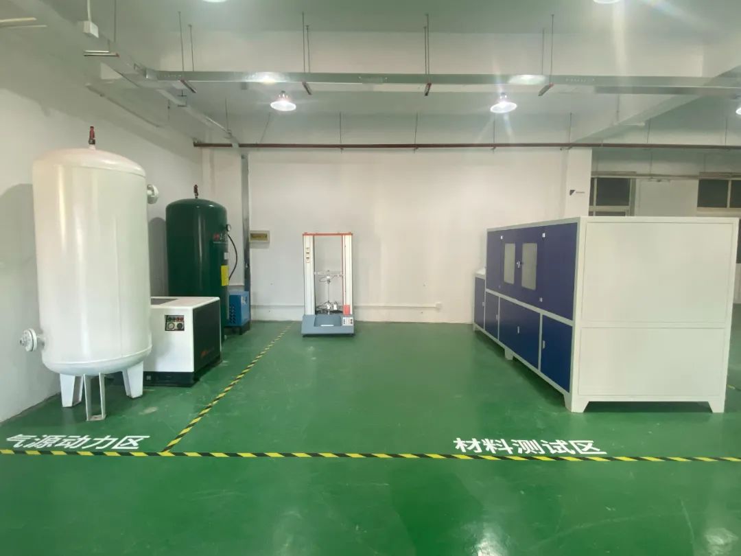 1689839109232544.jpg 1689839109232544.jpg