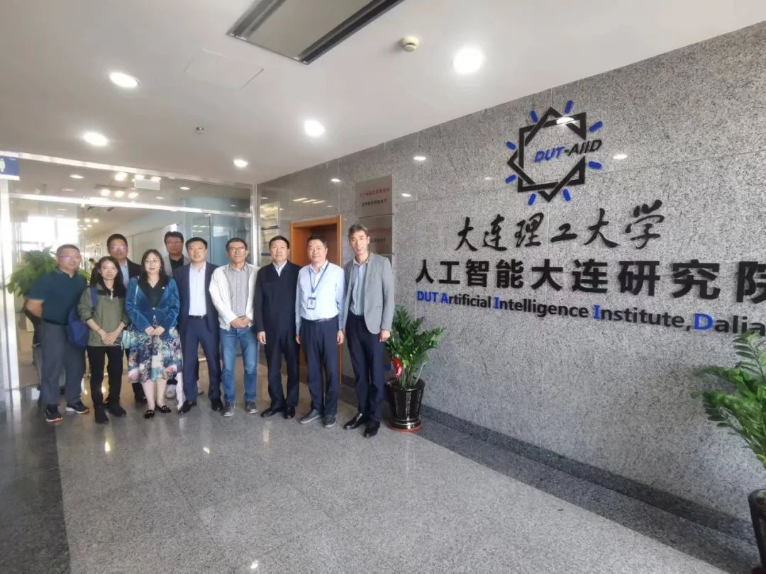 1697772749932094.jpg 1697772749932094.jpg